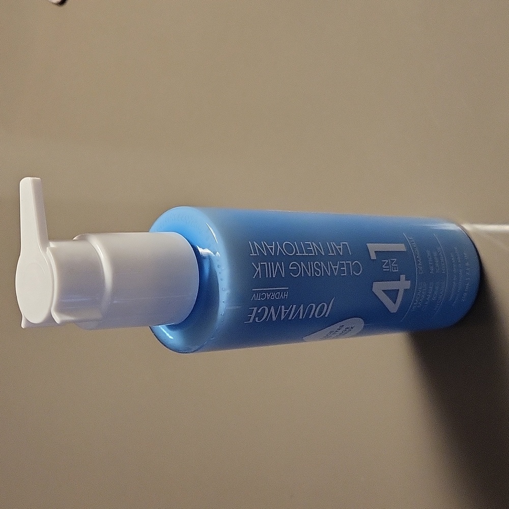 Brand new Jouviance cleansing milk 4 in 1